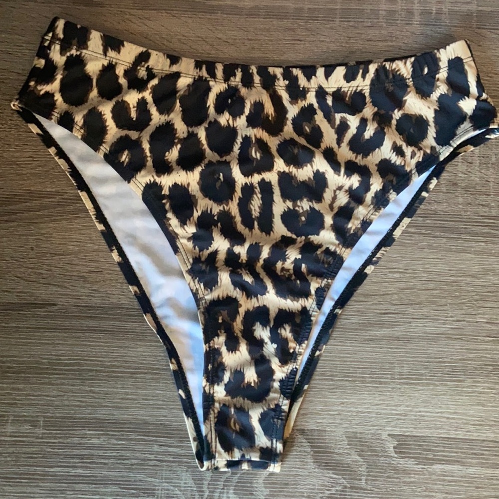 Bikini bottom